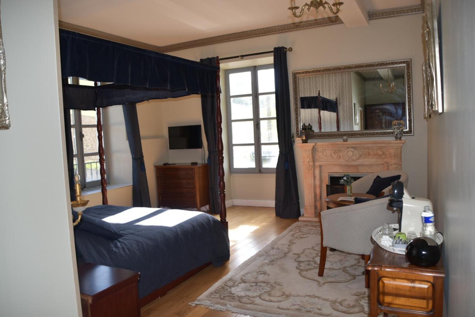 Chateau Roquehort Avec Ev Recharge Point 22Kw Monein Ngoại thất bức ảnh