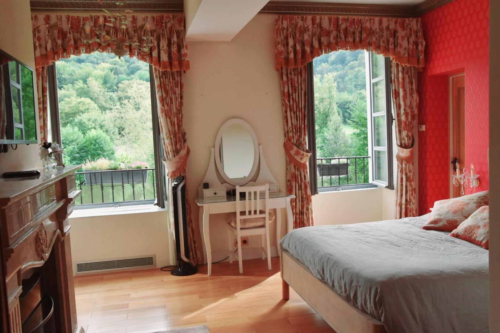 Chateau Roquehort Avec Ev Recharge Point 22Kw Monein Ngoại thất bức ảnh